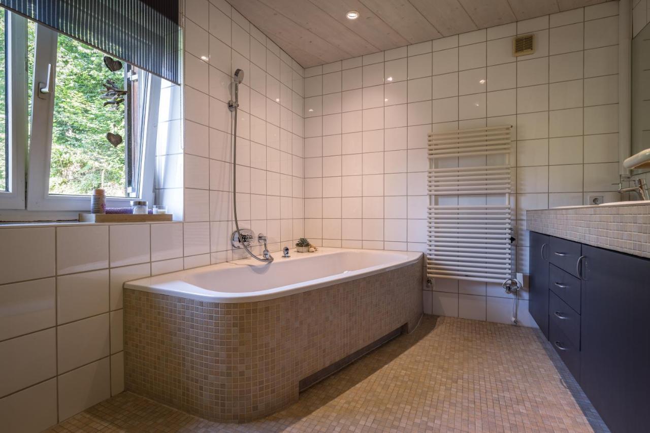 Aparthaus Am Walde & Appartement Sonnenseite Bartholomäberg Exteriör bild