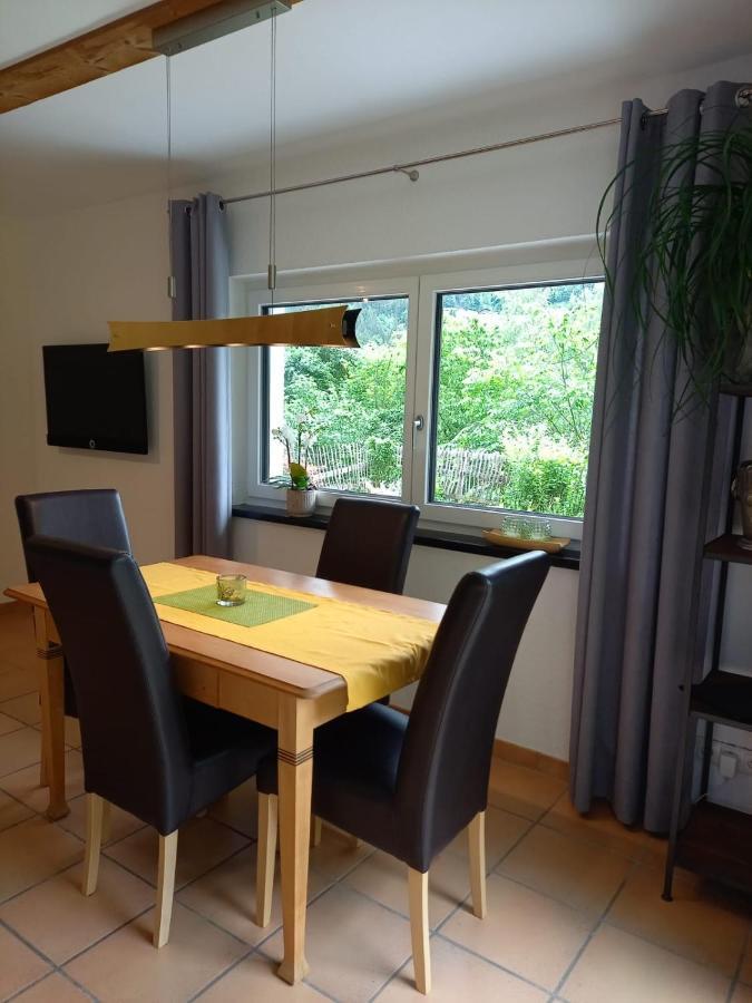 Aparthaus Am Walde & Appartement Sonnenseite Bartholomäberg Exteriör bild