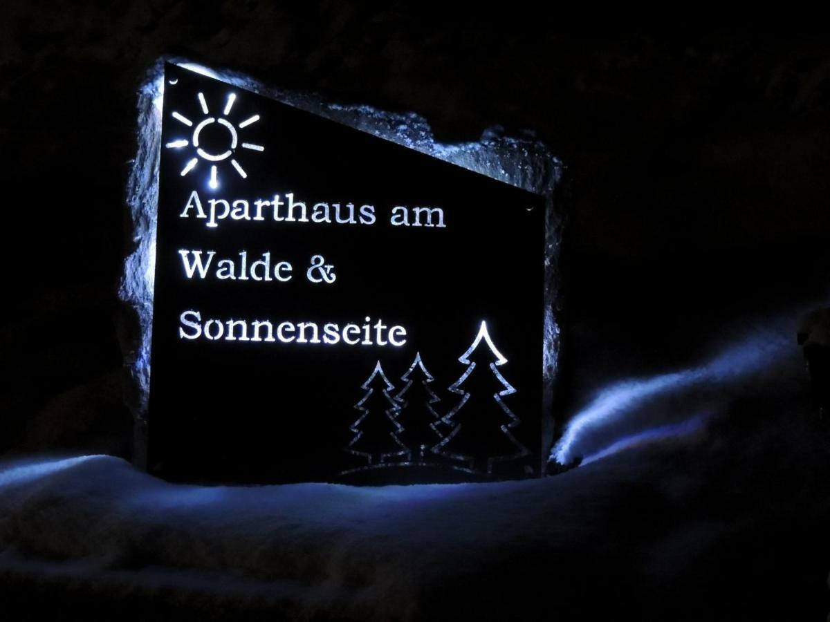 Aparthaus Am Walde & Appartement Sonnenseite Bartholomäberg Exteriör bild